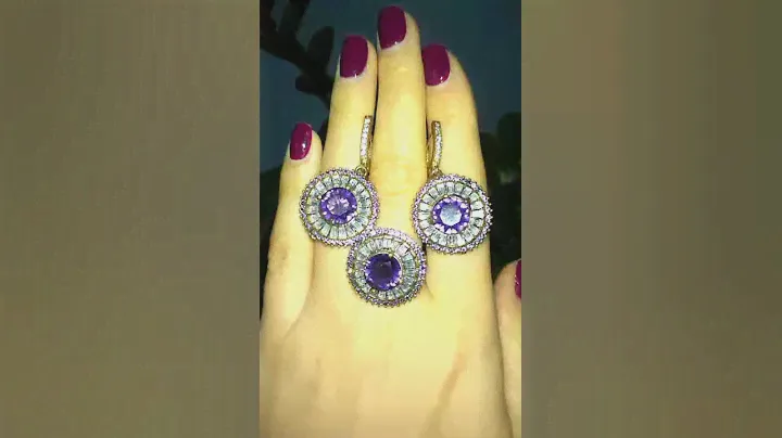 Серебряный комплект с аметистами и топазами.